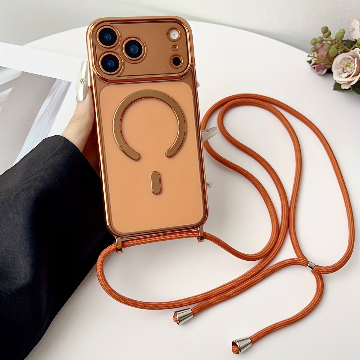 Роскошное ожерелье, шнур, реме – обзор и цена Clear Magsafe Case