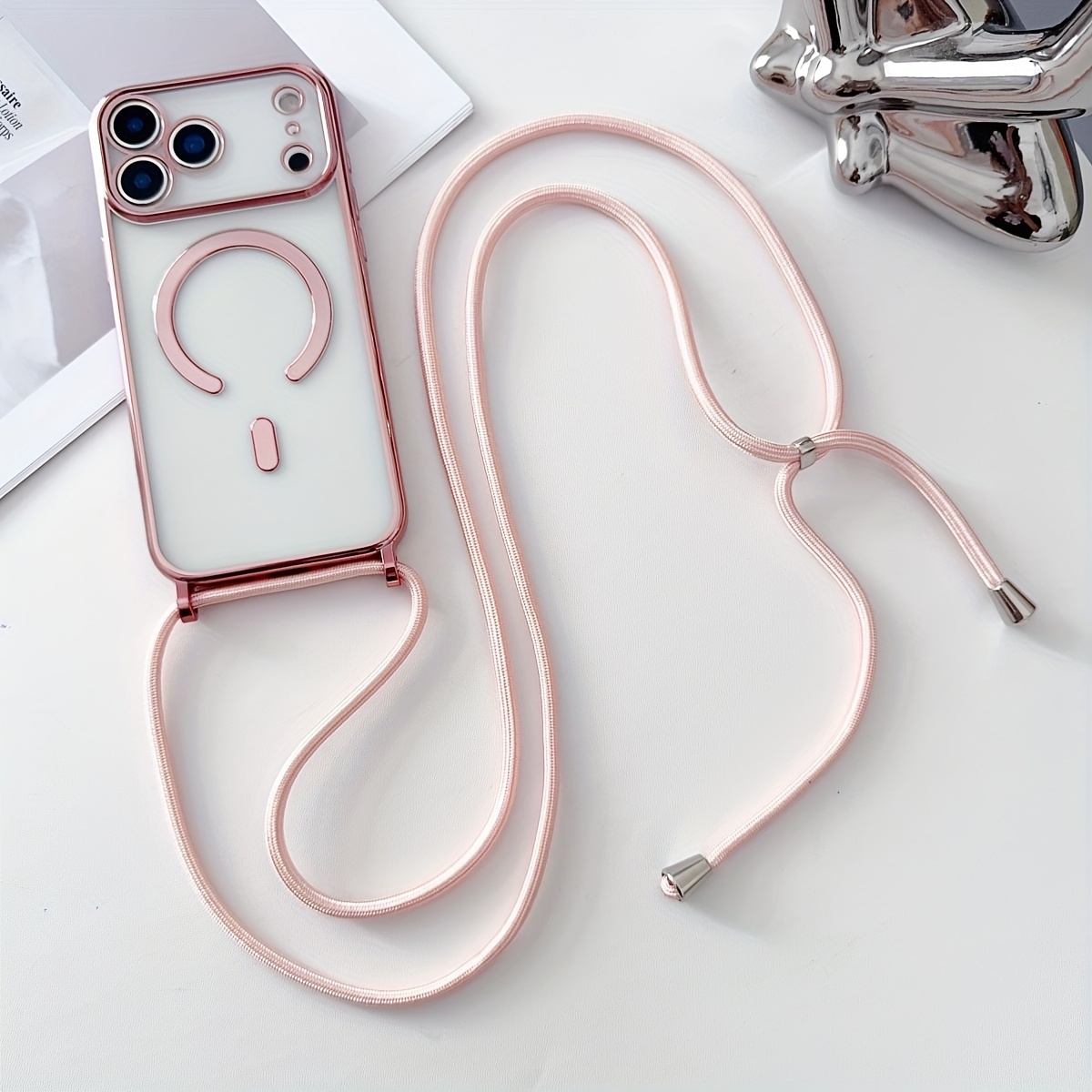 Роскошное ожерелье, шнур, реме – обзор и цена Clear Magsafe Case